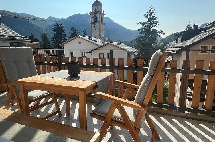 Guest house 1829235 - Apartment Under Gräub / Grisons - Appartement Chesa Villasimius
