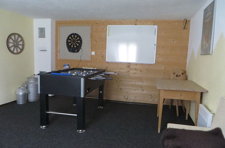 Vakantiehuis Cresta in Conters, (Conters).