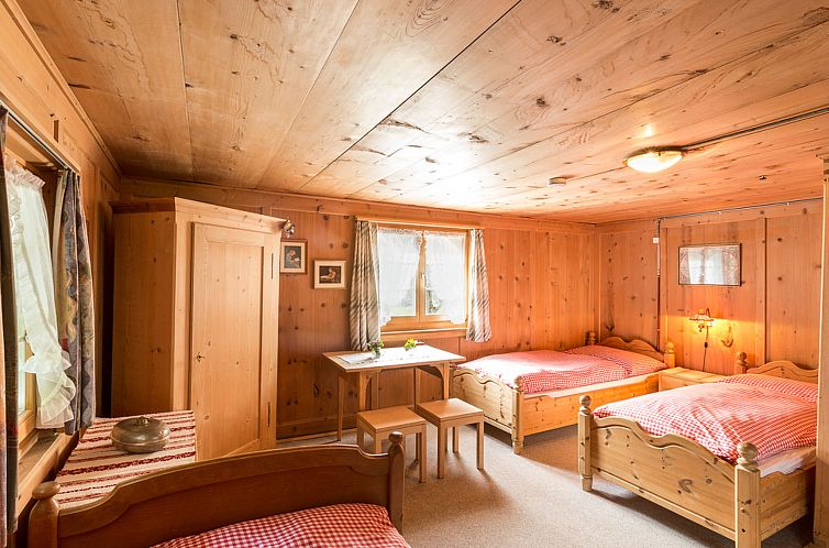 Vakantiehuis Cresta in Conters, (Conters).