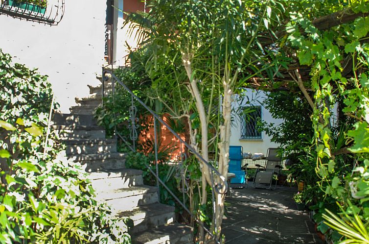 Vakantiehuis Verzaschina