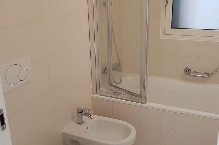 Appartement Residenza Vivian - Swan Lake Suite Apt. 304