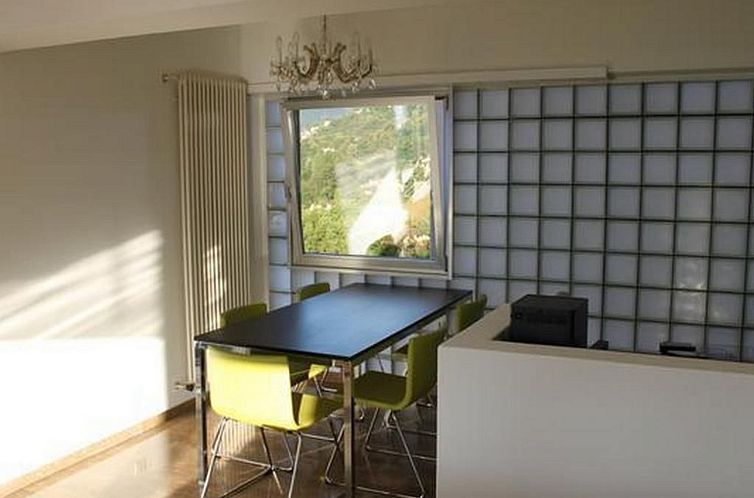 Appartement mit Panorama-Sicht und Schwimmbad