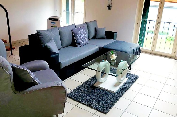 Appartement Entspannende Ferien im grünen Gambarogno
