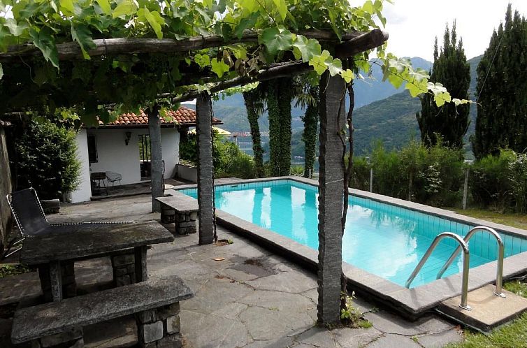 Vakantiehuis Casa Ranica mit Pool