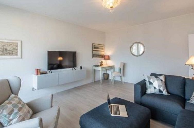 Appartement Elegante Penthouse-Wohnung mit Seeblick