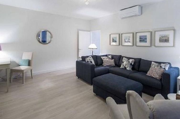 Appartement Elegante Penthouse-Wohnung mit Seeblick