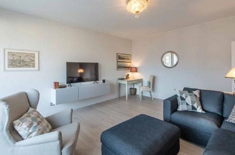 Appartement Elegante Penthouse-Wohnung mit Seeblick