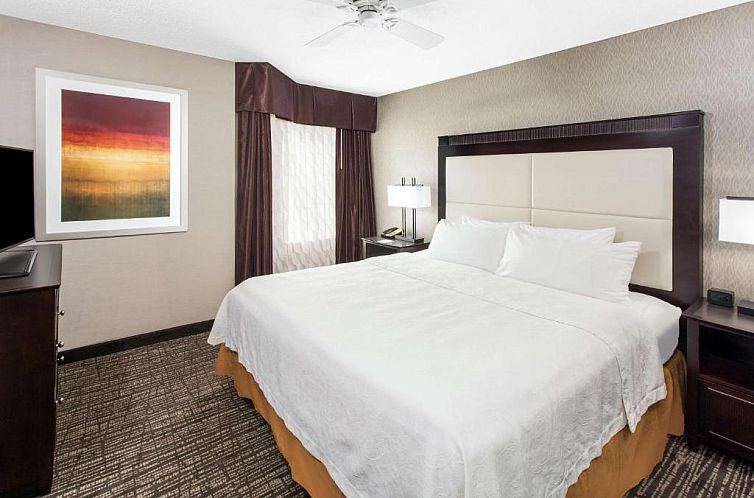 Homewood Suites by Hilton Indianapolis At The Crossing