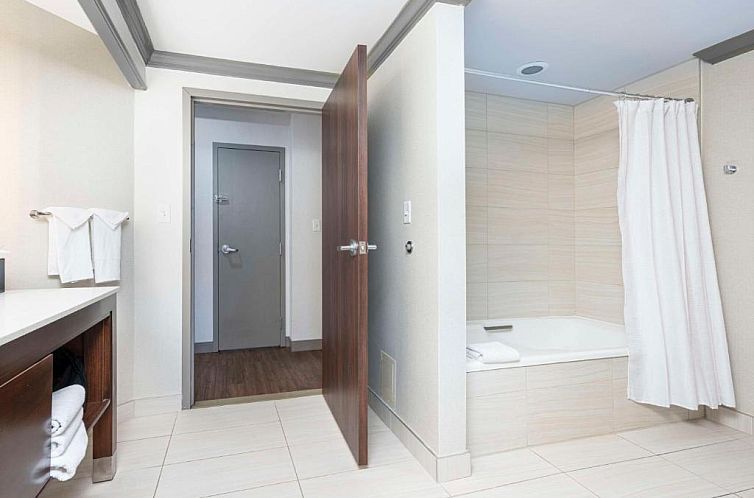 Embassy Suites Indianapolis Downtown