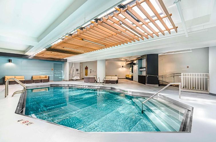 Embassy Suites Indianapolis Downtown