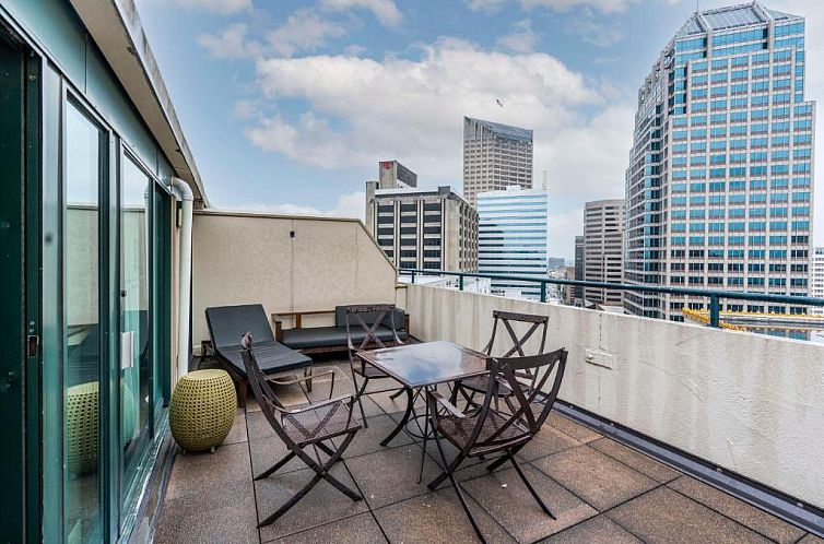 Embassy Suites Indianapolis Downtown