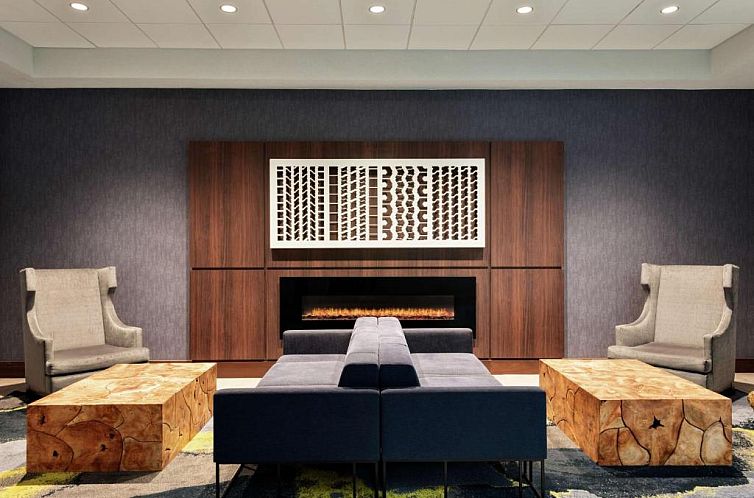 Embassy Suites Indianapolis Downtown
