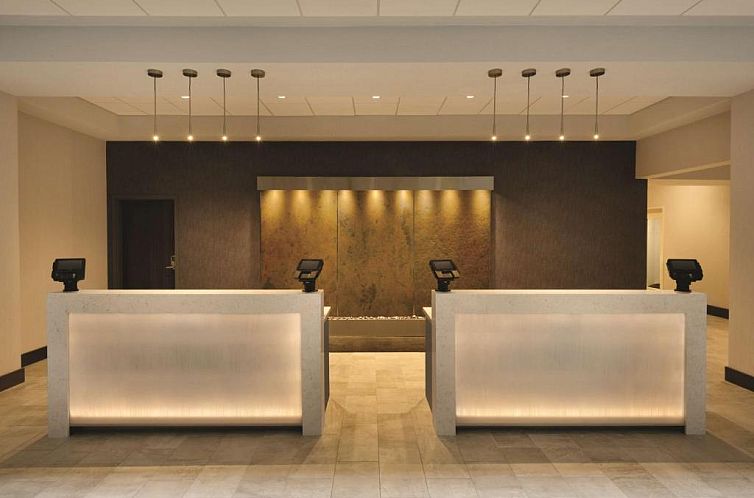Embassy Suites Indianapolis Downtown
