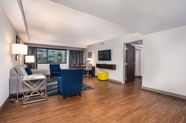Embassy Suites Indianapolis Downtown