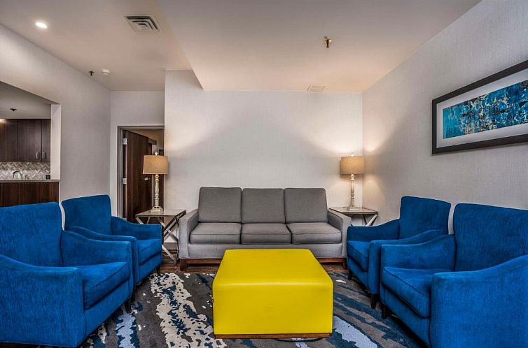 Embassy Suites Indianapolis Downtown