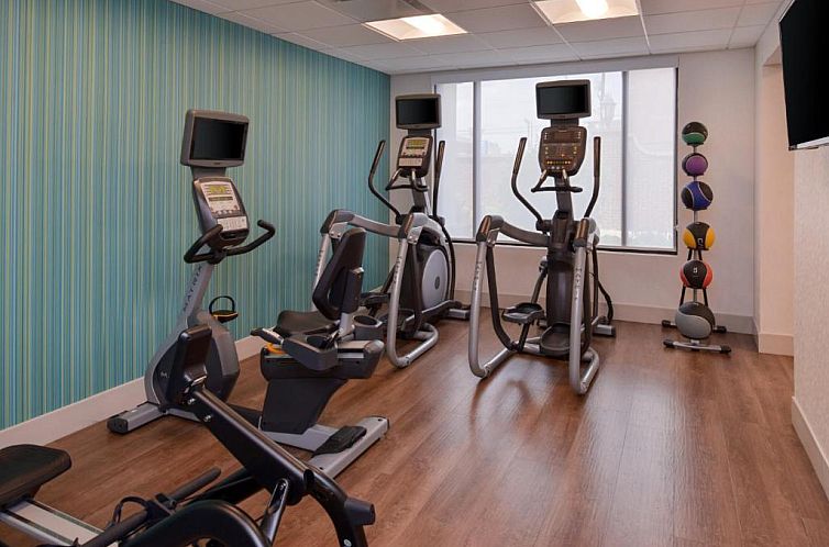 Holiday Inn Express Hotel & Suites Indianapolis Dtn-Conv Ctr