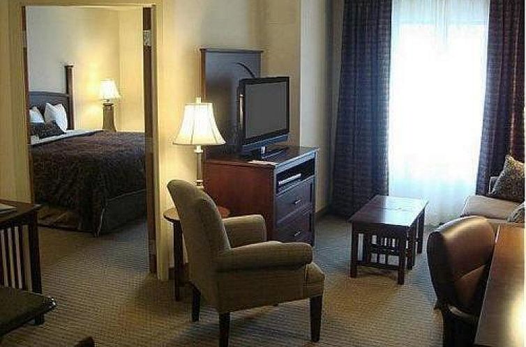 Staybridge Suites Indianapolis Downtown-Convention Center, a