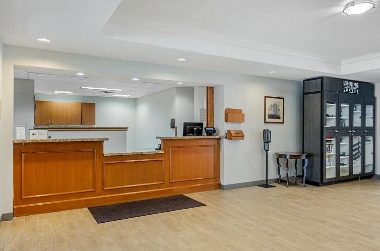 Candlewood Suites Indianapolis East, an IHG Hotel