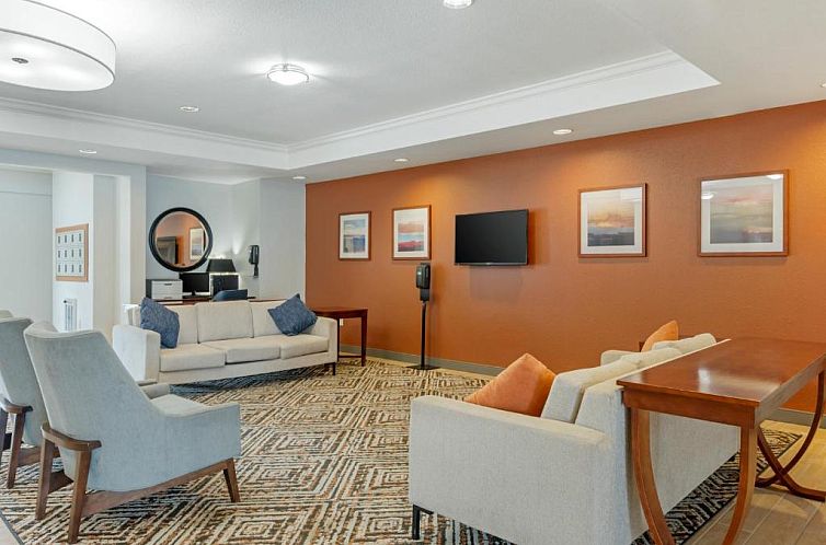 Candlewood Suites Indianapolis East, an IHG Hotel