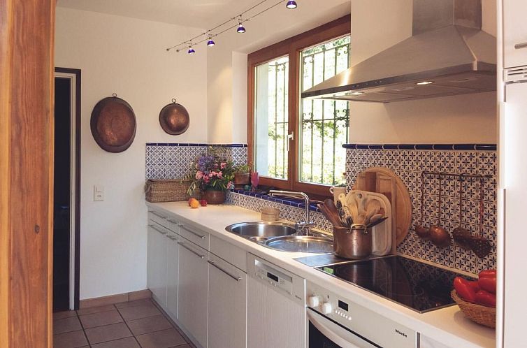 Vakantiehuis Casa Nespole, Familiennest mit Seesicht