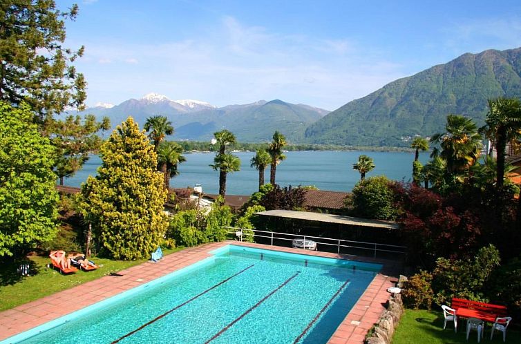 Vakantiehuis Öko-Haus C mit Gartenpool und herrlichem Seebl