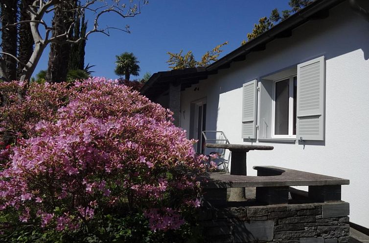 Vakantiehuis Ökohaus A, Schwimmbad, Garten und Ruhe