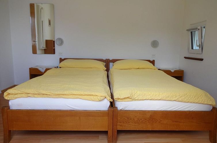 Vakantiehuis Ökohaus A, Schwimmbad, Garten und Ruhe