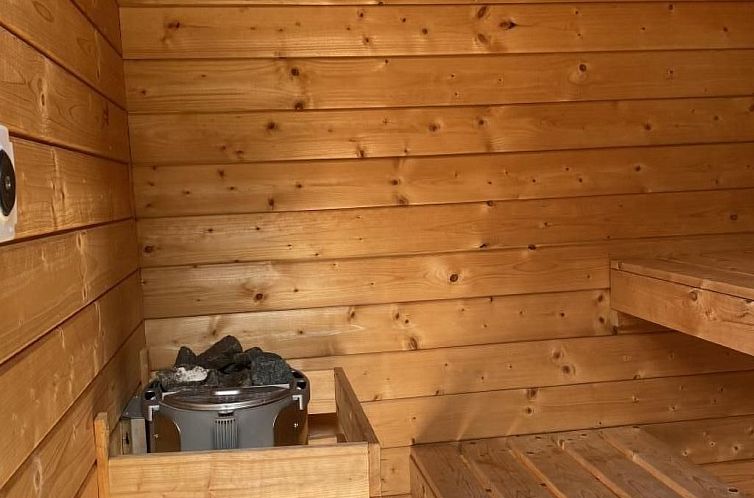Vakantiehuis Top -Rustico mit Aussenwhirlpool beheizt und Sa