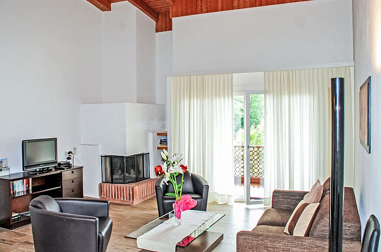 Appartement Residenza Parcolago Apt 203