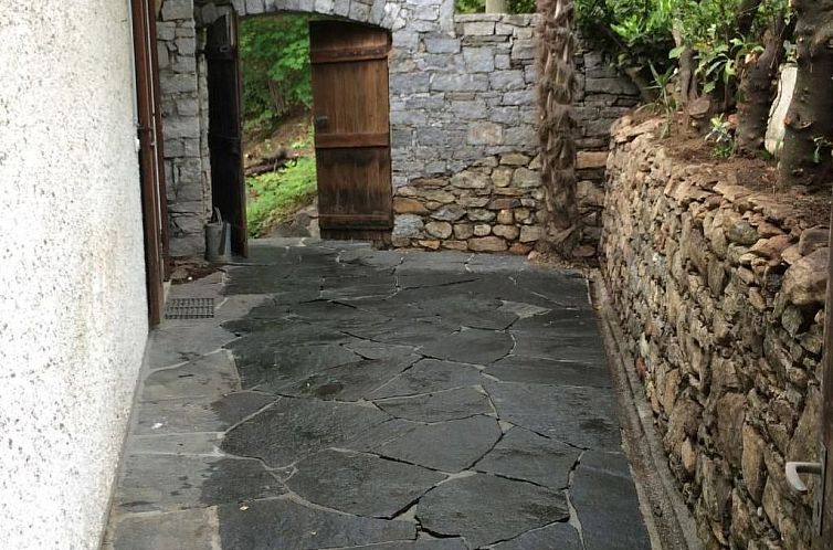 Appartement Casa Ines mit Grotto und Pergola