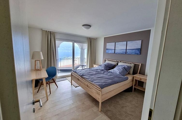 Vakantiehuis Ferienvilla "Alla Roccia" mit Bergblick