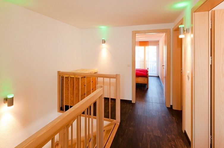 Appartement Clarino, AZapartments.ch, B&B, (Grächen), 1285