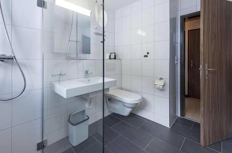 Appartement Valaisia 10, (Grächen). 5-Bettwohnung