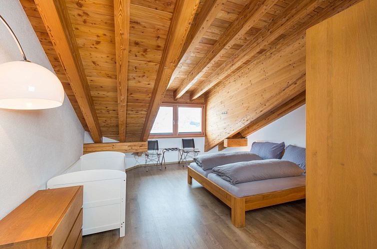 Appartement AsterB, (Grächen),