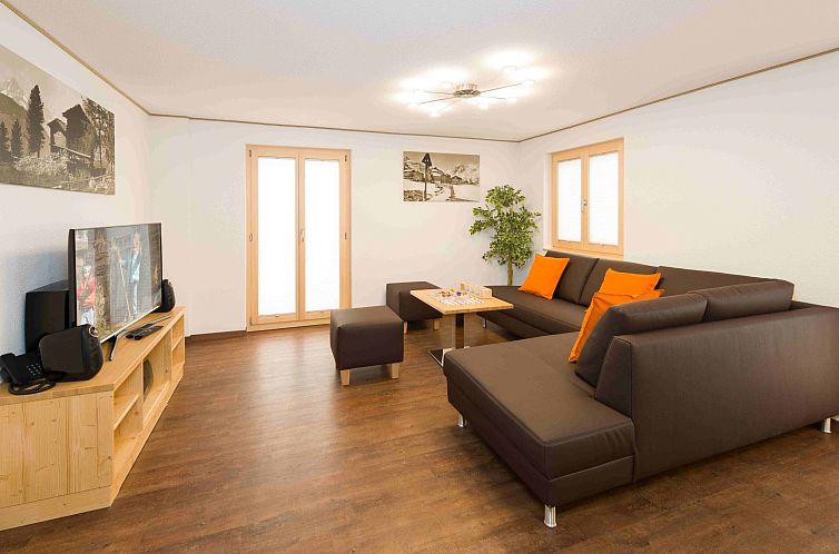 Appartement Lunic, AZapartments.ch, B&B, (Grächen), 1057