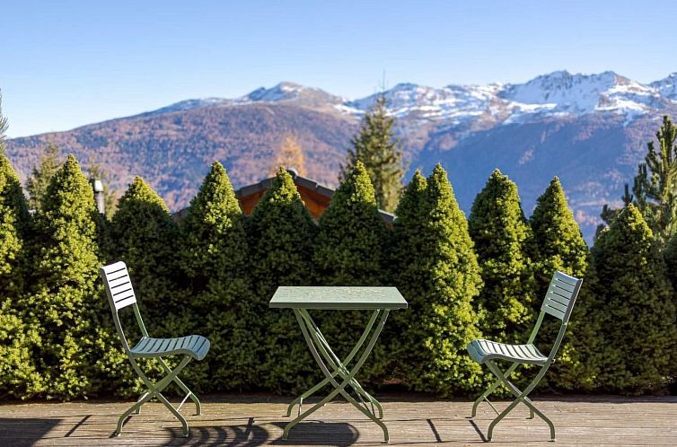 Vakantiehuis Luxuriöses Chalet mit privatem Spa und großem