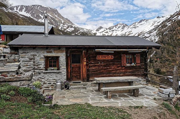 Vakantiehuis Alphütte Murmolta auf der Sonnenterrasse im Wa