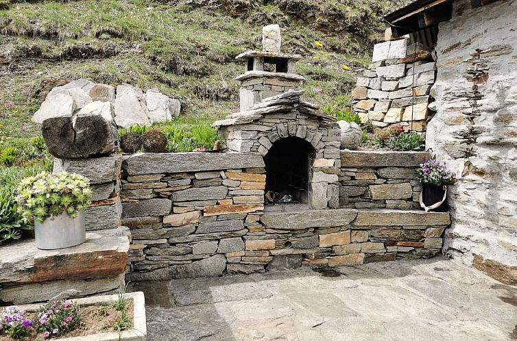 Vakantiehuis Alphütte Murmolta auf der Sonnenterrasse im Wa