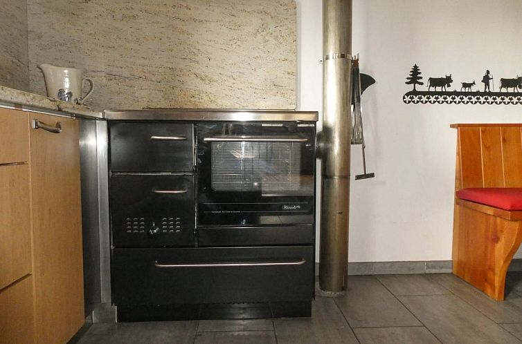 Vakantiehuis Alphütte Murmolta auf der Sonnenterrasse im Wa