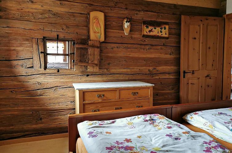 Vakantiehuis Alphütte Murmolta auf der Sonnenterrasse im Wa