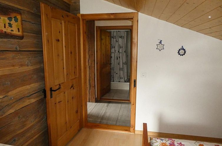 Vakantiehuis Alphütte Murmolta auf der Sonnenterrasse im Wa