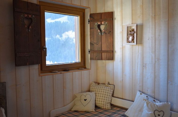 Appartement Chalet l'Eglantine, (Champery),