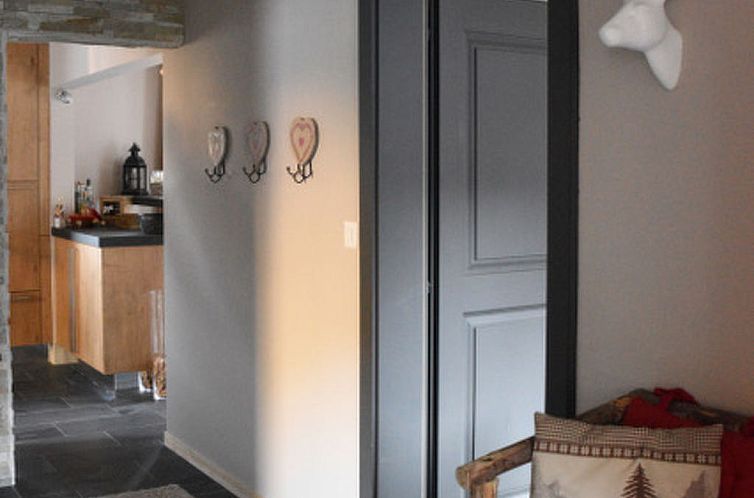 Appartement Chalet l'Eglantine, (Champery),