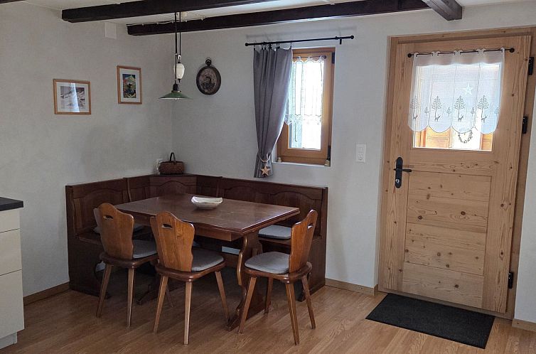 Appartement Chalet "Ecureuil" in den Portes du Soleil im Wal