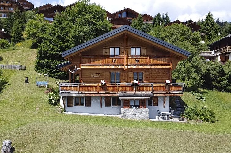 Appartement Chalet "Ecureuil" in den Portes du Soleil im Wal