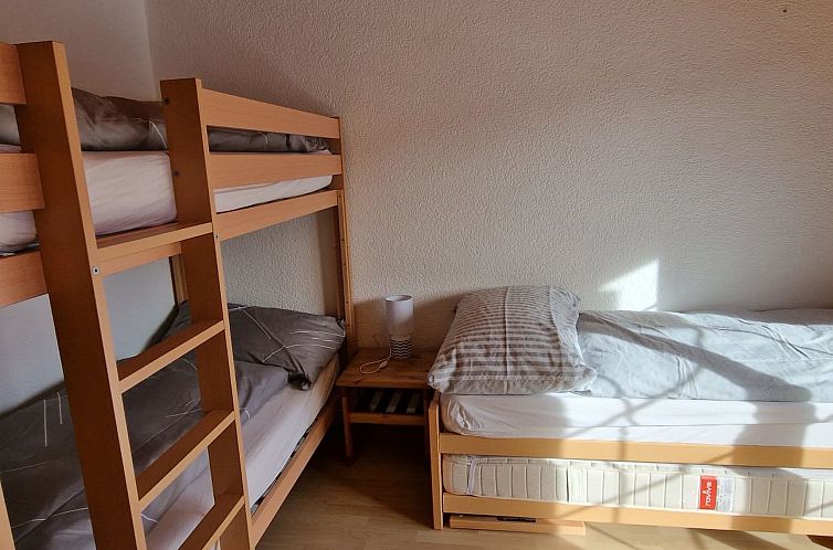 Appartement Oeillet 4, (Champoussin),