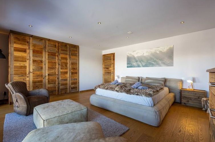 Appartement Grimpeur luxury duplex, Spa Access Front Telecab