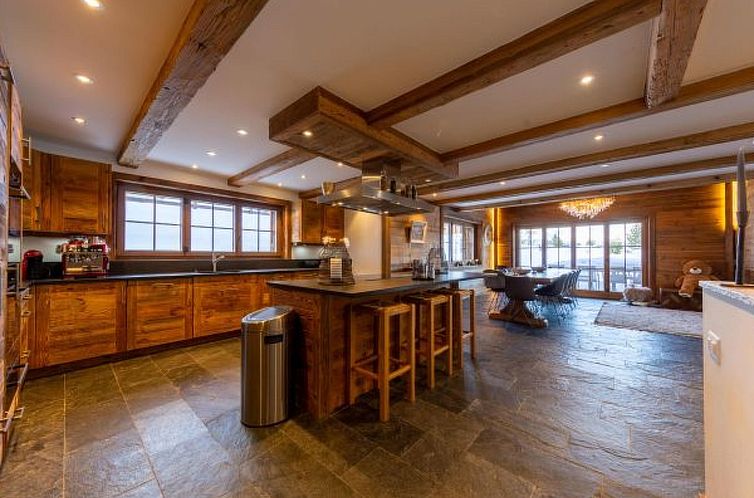 Vakantiehuis Luxury Alps Chalet YOLO