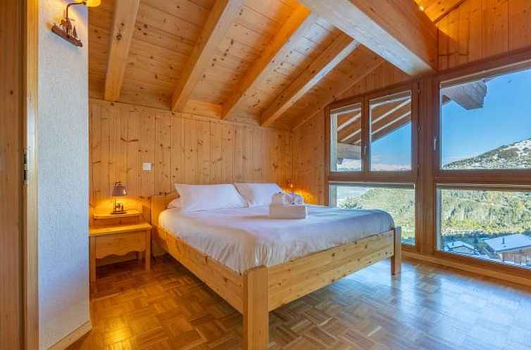 Vakantiehuis Chalet Vansamis, views & sauna