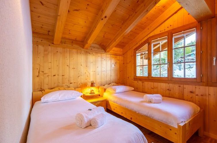 Vakantiehuis Chalet Vansamis, views & sauna